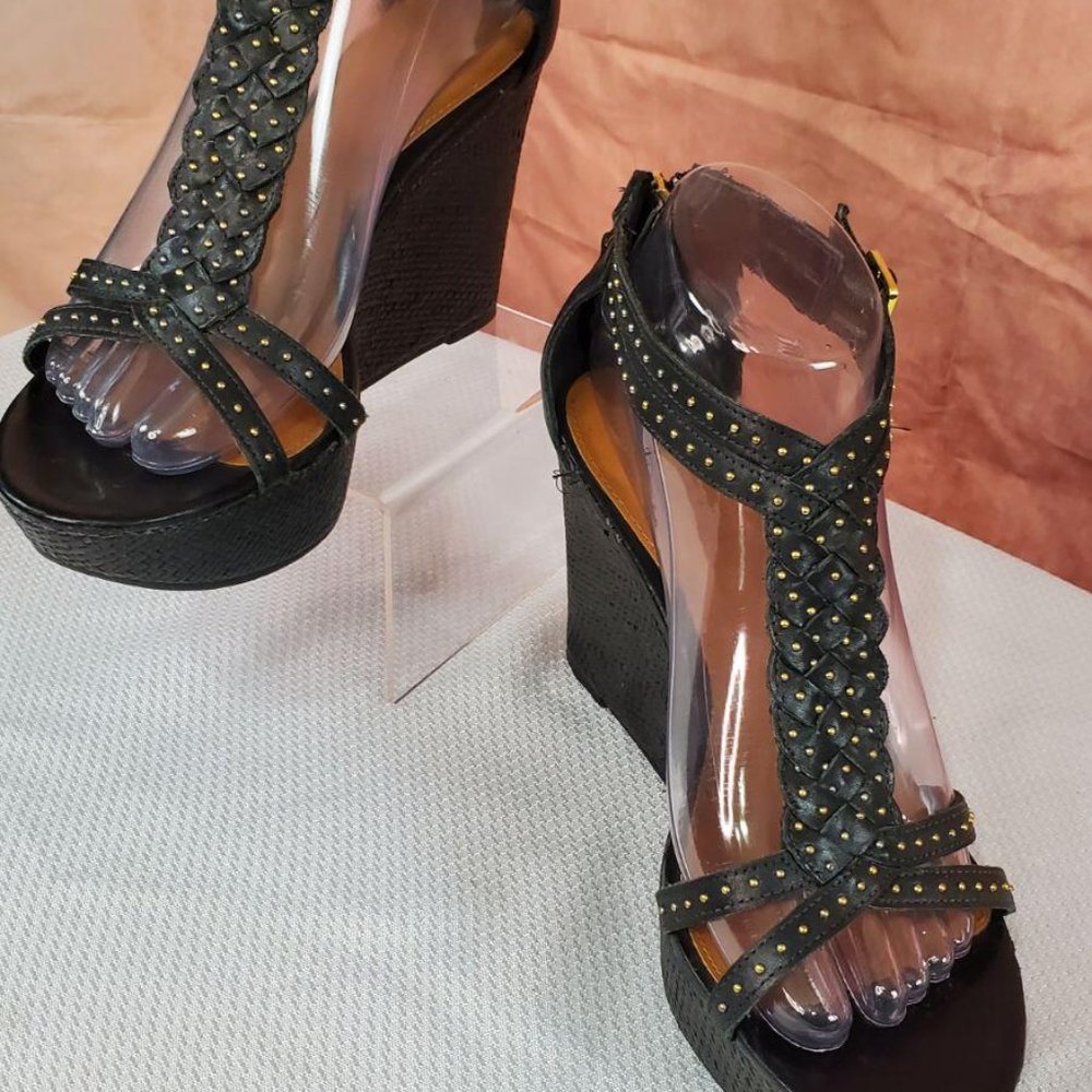 7.5 RALPH LAUREN - BLACK Leather WEDGES with GOLD bead accents-